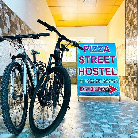Pizza Street Hostel Άκαμπα Εξωτερικό φωτογραφία